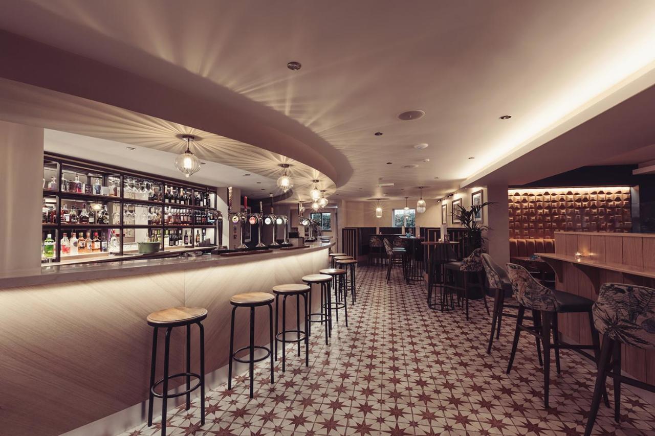 Longlands Inn & Cottages Carnforth Dış mekan fotoğraf The bar at the 2018 edition of the London Design Festival